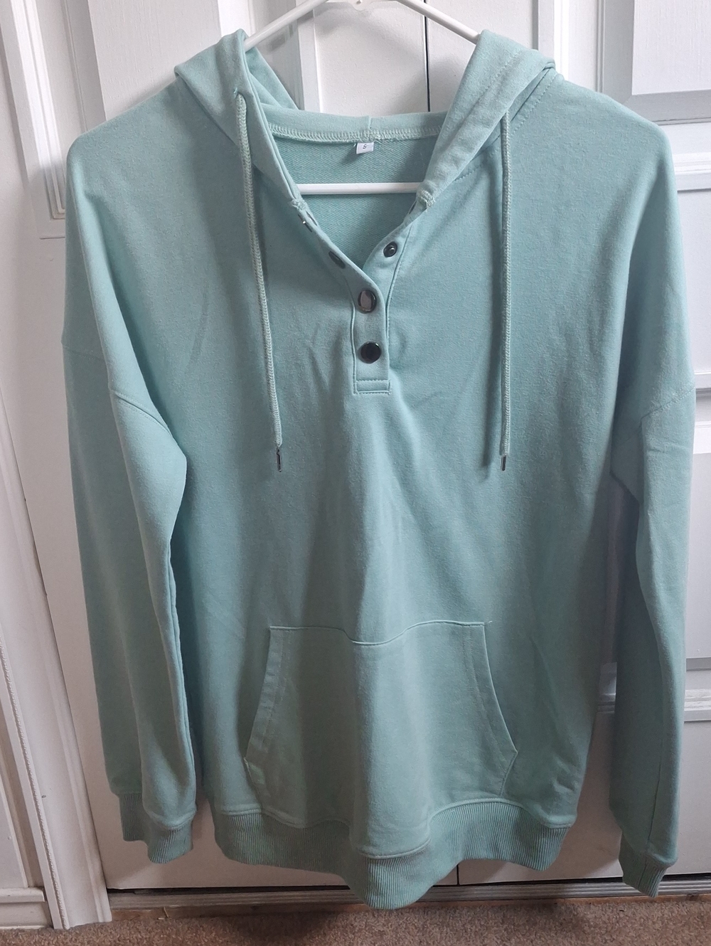 Women's Hooded Pullover Sweater - Seafoam Green